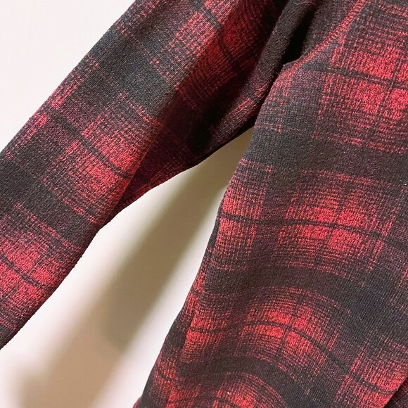 SUPER COZY RED PLAID ZIP FRONT with pocket sweat sweater top SZ L VGUC - Picture 4 of 7